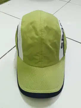 Topi olahraga import siap pake minat ambil di rumah
