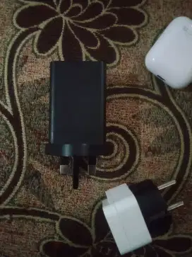 Adaptor ori Asus Zenfone 8 cocok buat rogphone