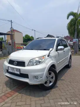 TOYOTA RUSH S METIC 2012 ISTIMEWA