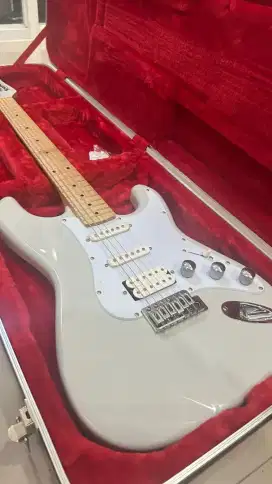 Gitar Kramer Strat like new