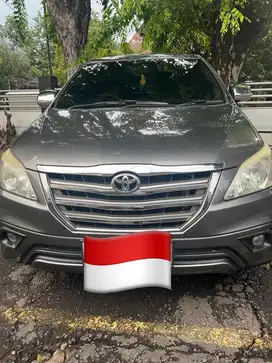 Kijang innova 2015 siap pakai