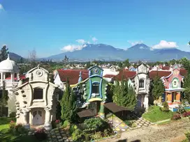 VILLA KOTA BUNGA PUNCAK 2 BED ROOMS TERMURAH BERSIH NYAMAN BRO/SIS