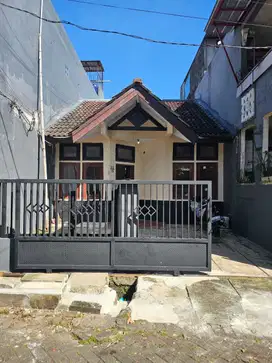 Dijual Rumah Di Komplek Deppen Sukatani Depok