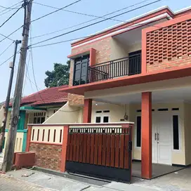 Rumah di Komplek Puri Kartika Ciledug Kota Tangerang