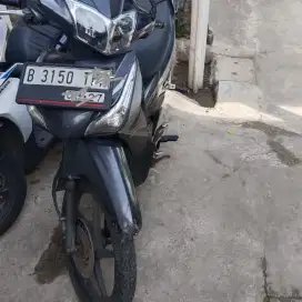 Honda suprax helm in tahun 2012