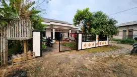 Di Jual Rugi (BU) Rumah Kampung