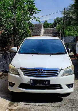 Kijang Grand Innova Tipe V Tahun 2013 a/n Sendiri