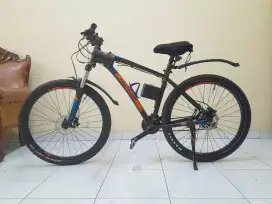 Sepeda Gunung Polygon Xtrada 5