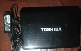 Toshiba Satellite L740 core i3