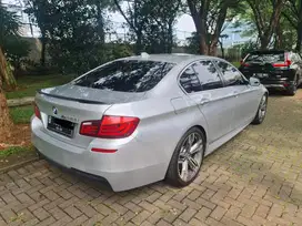 BMW 523i 2010 Bensin