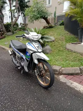 FS.. Yamaha Fiz R 2004 13jt