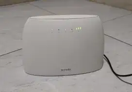 ROUTER WIRELESS TENDA 4G03 WIFI 4G LTE ( Bekas )