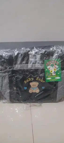 Gendongan Bayi merk AUPA BARU