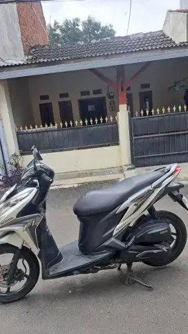 vario KZR 125 2014