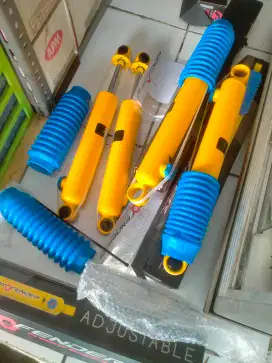 Shock provender buat mobil SJ 7 dpn blk bisa di stel kras empuk 4klik