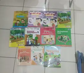 Dijual paket buku pelajaran SD kelas 3, 4, 5, 6