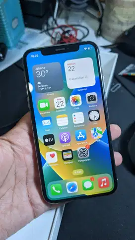 Iphone X 64gb Putih  Ibox