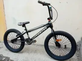 Sepeda BMX ukuran 20 jumbo