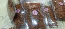 baby fish crispy pedas
