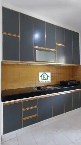 Jasa Pesan Kitchen Set Aluminium Surabaya, Kaloka Interior