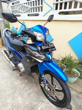 JUPITER Z 2010 LENGKAP
MESIN SEHAT,,STATER OK
KELISTRIKAN HIDUP SMUA