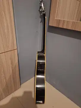 Gitar Akustik Elektrik Yamaha APX 600