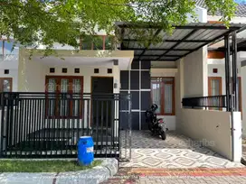 SEWA RUMAH DENGAN FURNISH | DIKONTRAKAN RUMAH SIAP PAKAI SAFIRA WARU