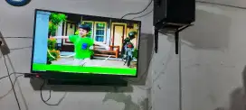 Tv Bekas polytron