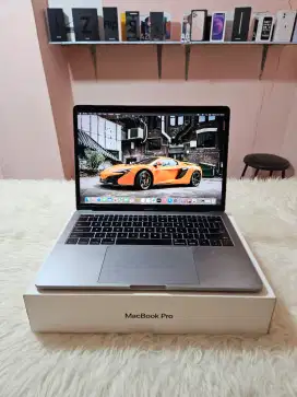 MacBook Pro 2017 256Gb Gray Cek Dulu