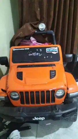 Servis mobil aki anak bisa panggilan  service di tempat baca deskripsi
