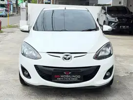 Mazda 2 Sedan 1.5 R MT Pemakaian Th 2012