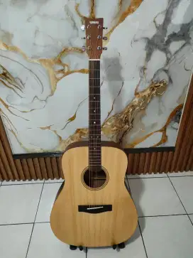 Gitar akustik Yamaha f400 original