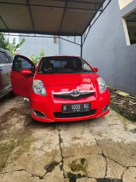 Yaris Merah E 2010 antik