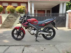 DIJUAL YAMAHA VIXION OLD TAHUN 2011