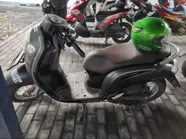 SCOOPY MURAH tahun 2017 Lokasi gresik kota, Plat & pajak masih panjang