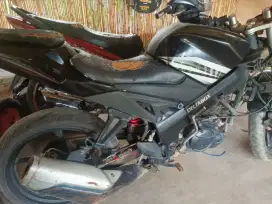 Dijual Cepat motor MINERVA Bahan Modifikasi, Bonus Yamaha Lexam.