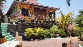 Villa dan Resto di dekat pantai Baron Wonosari gunung kidul yogyakarta