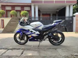 DIJUAL YAMAHA R15 V2 TAHUN 2014