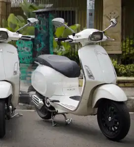 JUAL MURAH VESPA SPRINT IGET 2016