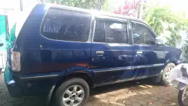 Toyota Kijang LGX THN 2001