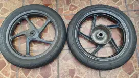 Velg r14 sp old ORI kzr plus ban