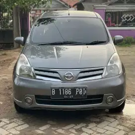 Grand Livina xv 2012