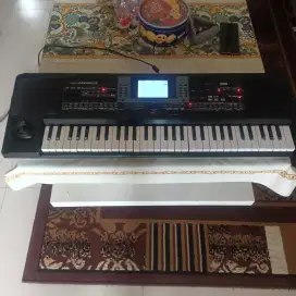 Korg Micro Arranger bekas