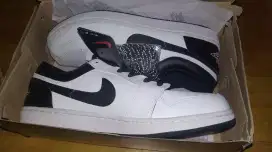 Sepatu Nike air Jordan 1