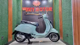 Piaggio Vespa Primavera thn 2021.