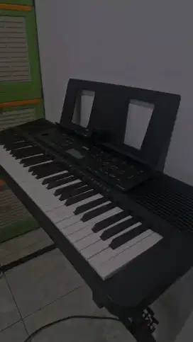 Keyboard Piano Yamaha PSR E283