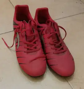 Sepatu Sepakbola Murah