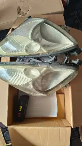 Headlamp grand Livina