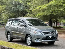 Toyota Innova G manual 2.0 2011