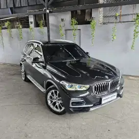 BMW X5 G05 XDrive 4.0i XLine 2020 Hitam